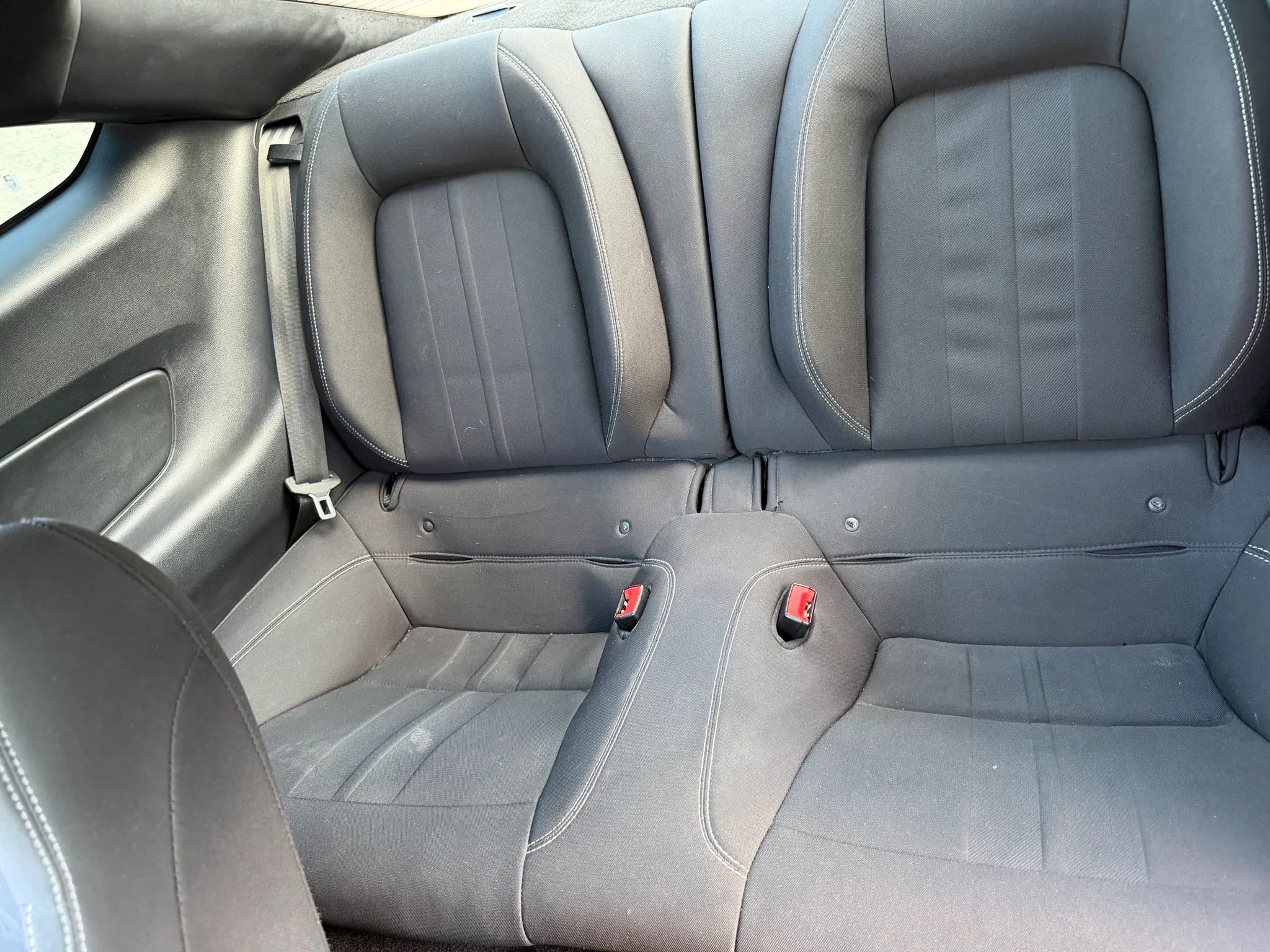 Used 2020 Ford Mustang Coupe RWD image 13
