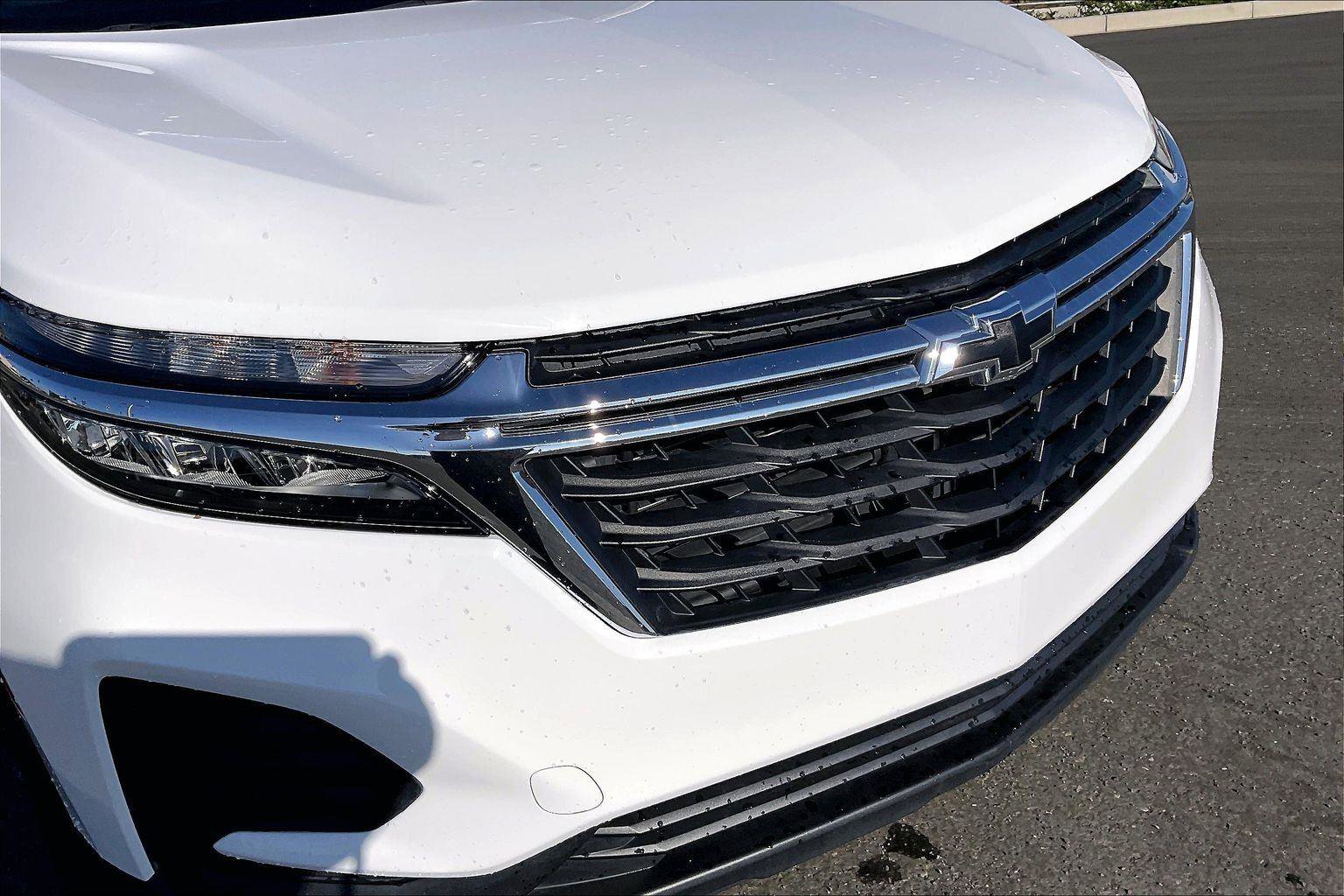 Used 2024 Chevrolet Equinox LS w/ LPO, Cargo Package image 27