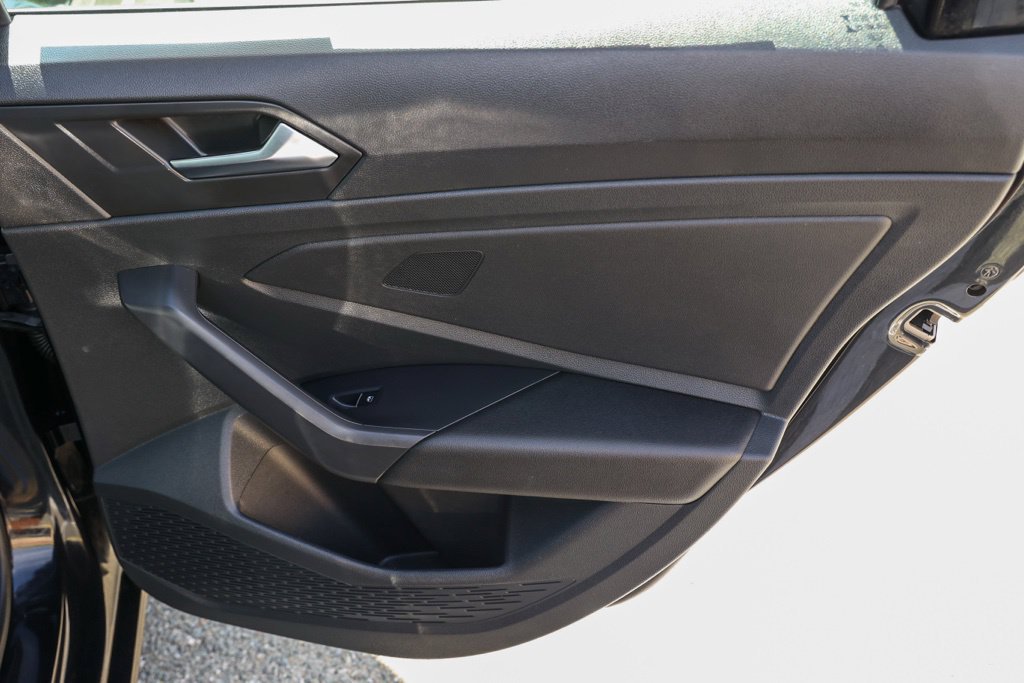 Used 2024 Volkswagen Jetta SE FWD image 18