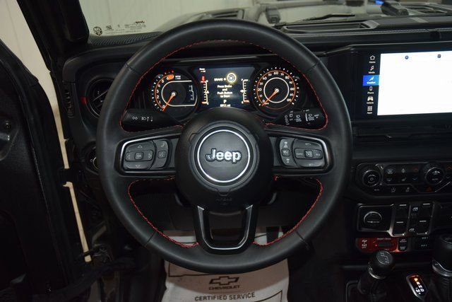 Used 2024 Jeep Wrangler Rubicon w/ Convenience Group image 35