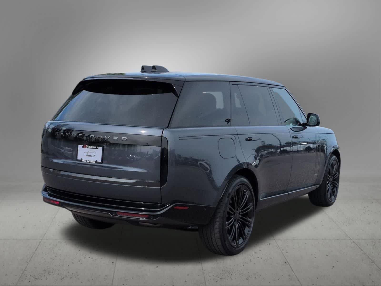 New 2026 Land Rover Range Rover Long Wheelbase SE AWD/4WD image 6
