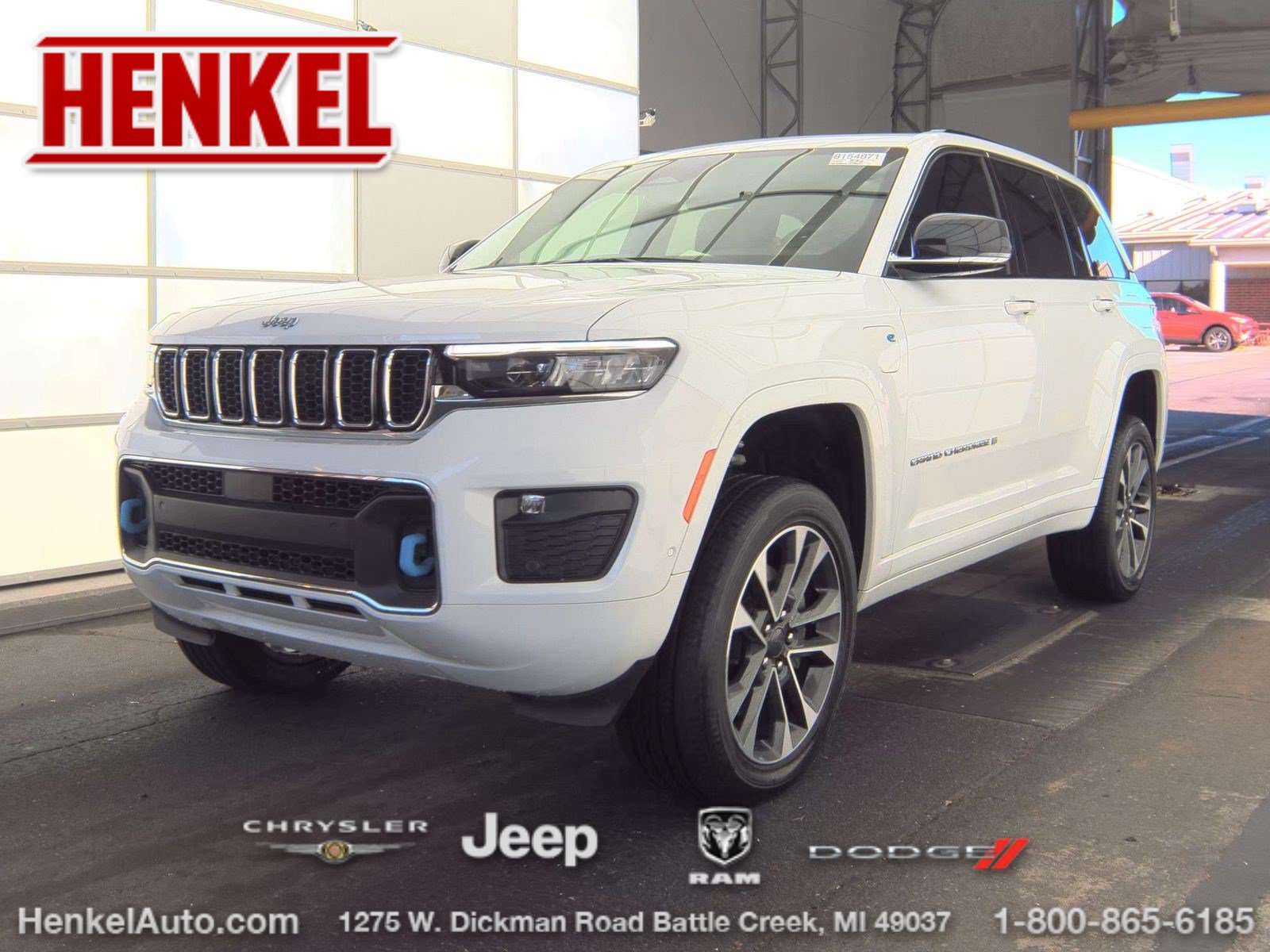 Used 2022 Jeep Grand Cherokee Overland w/ Luxury Tech Group IV AWD/4WD image 1