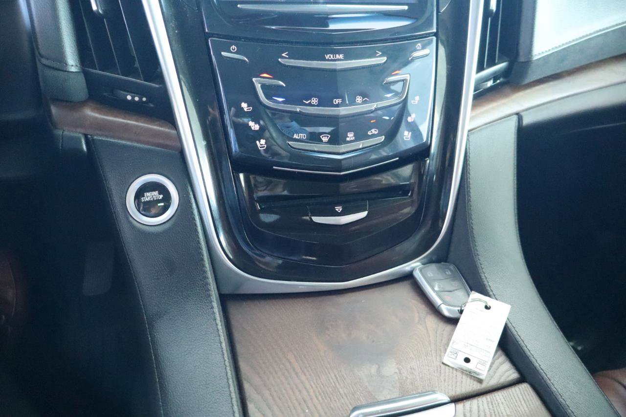 Used 2018 Cadillac Escalade Luxury RWD image 20