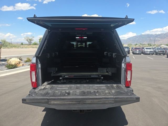 Certified 2020 Ford F350 Platinum w/ FX4 Off-Road Package AWD/4WD image 8