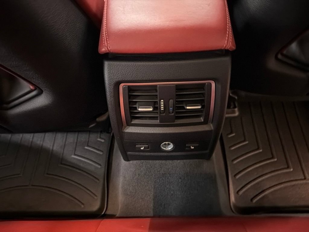 Used 2018 BMW M3 w/ Competition Package RWD image 28