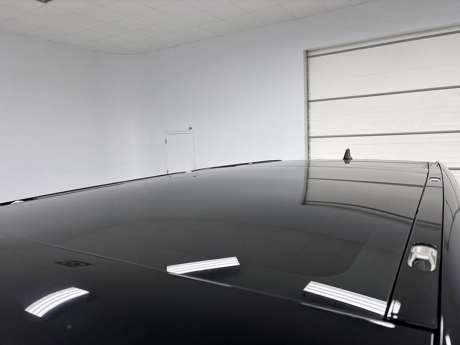 Used 2022 Rivian R1S Launch Edition image 13