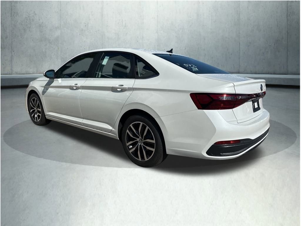 New 2026 Volkswagen Jetta SE image 3