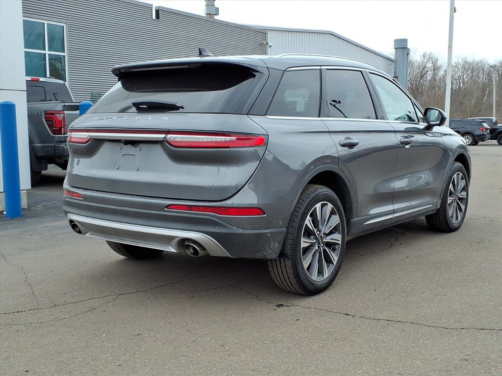 Used 2021 Lincoln Corsair Reserve w/ Equipment Group 201A image 6