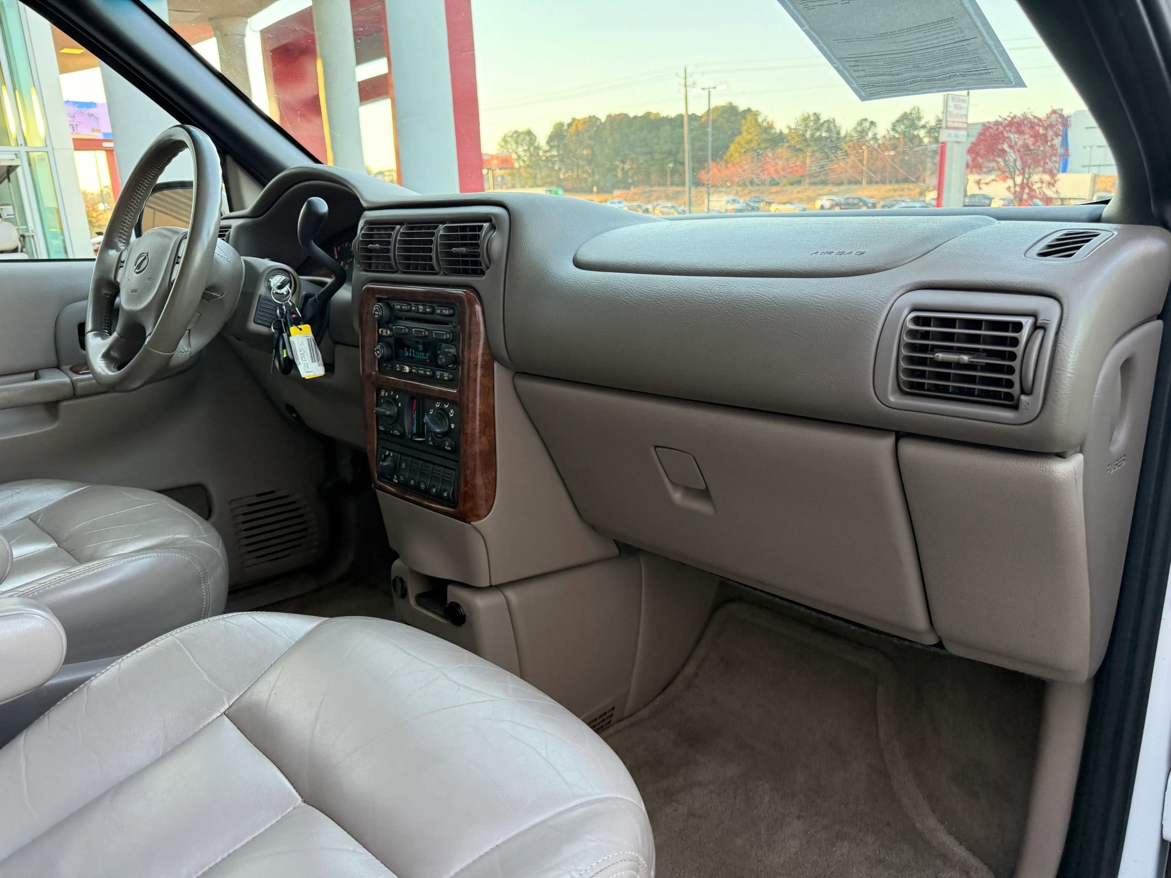 Used 2003 Oldsmobile Silhouette Premiere image 19