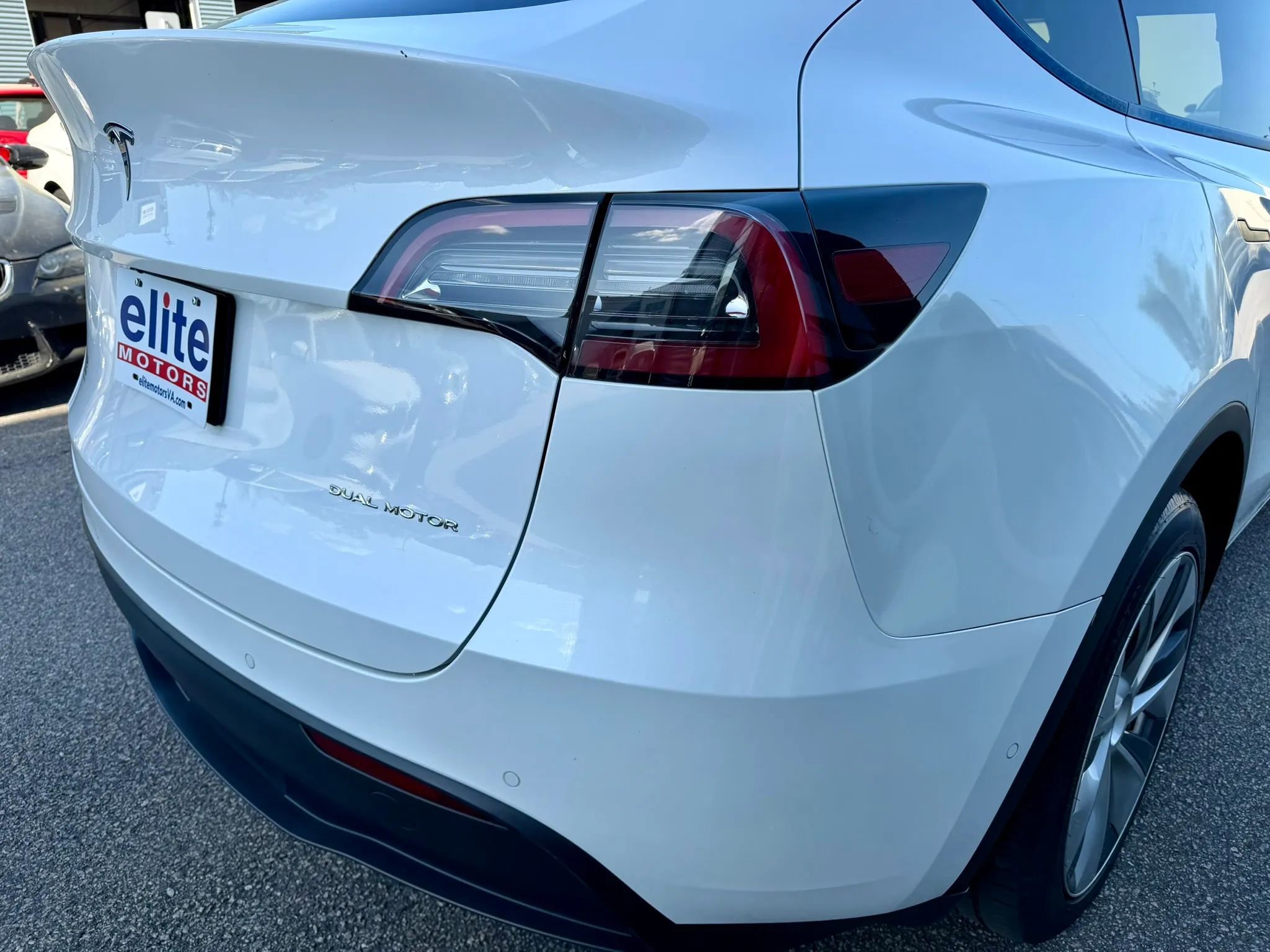 Used 2021 Tesla Model Y Long Range image 13