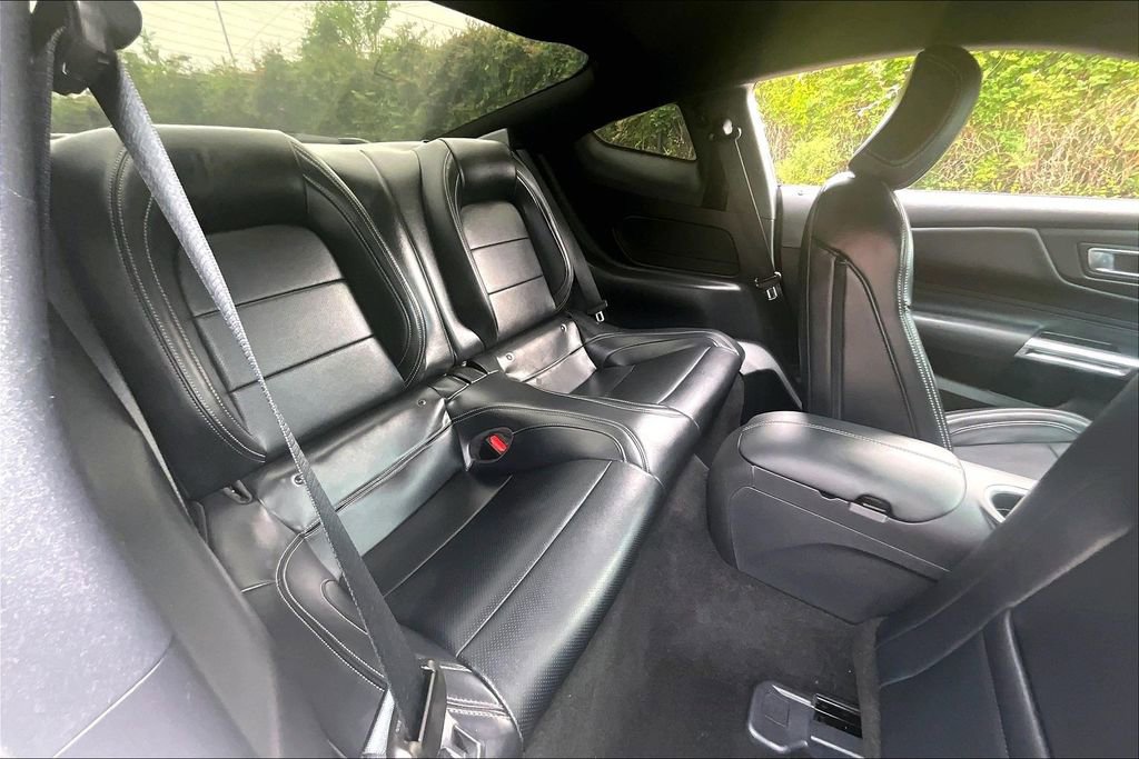 Used 2025 Ford Mustang GT Premium RWD image 34