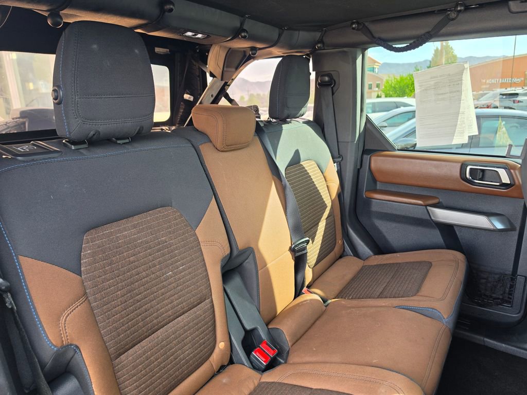 Used 2022 Ford Bronco Outer Banks AWD/4WD image 13