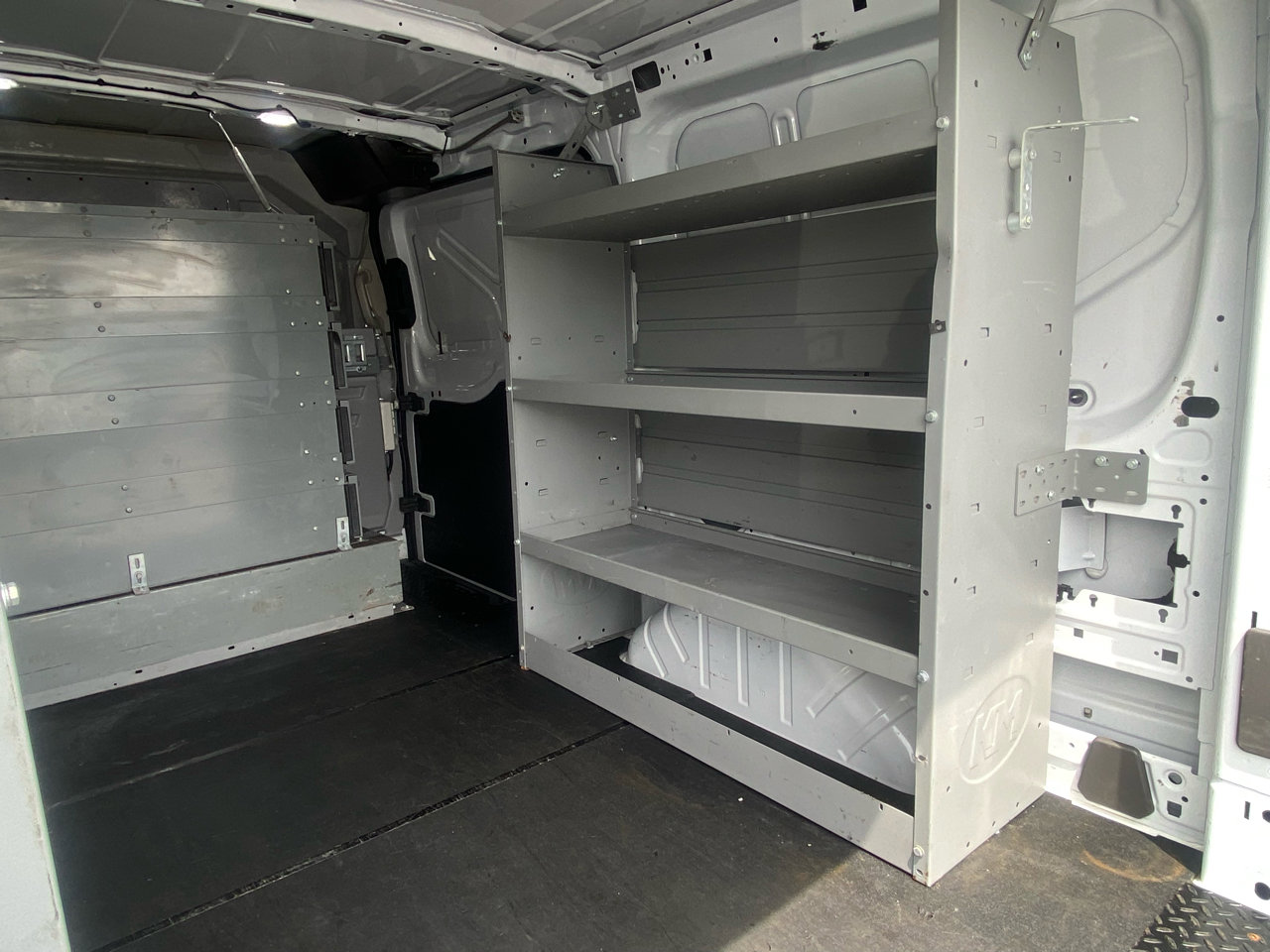 Used 2022 Ford Transit 250 Low Roof AWD image 16