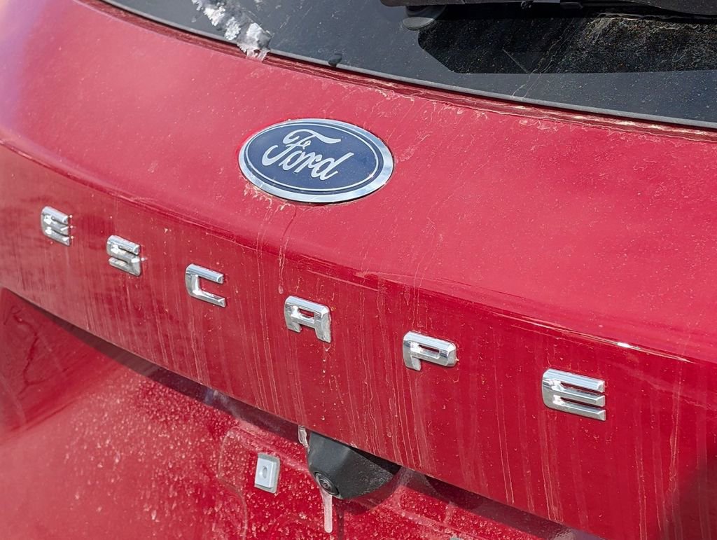 New 2026 Ford Escape Active w/ Active Premium Tech Pack image 12