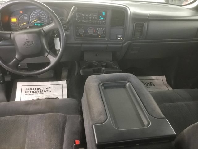 Used 2000 Chevrolet Silverado 1500 LS w/ Firm Ride Suspension Pkg AWD/4WD image 12