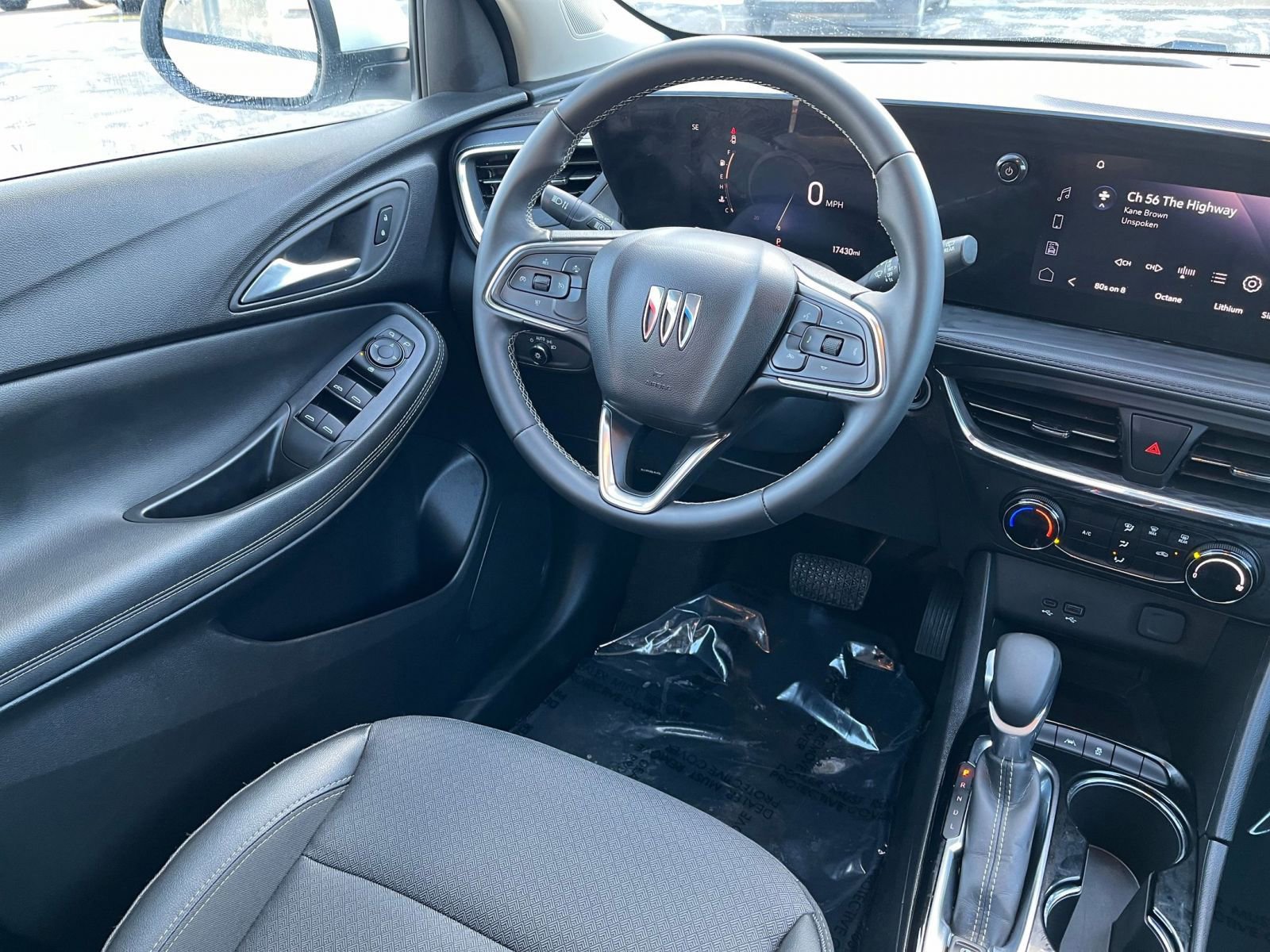 Used 2025 Buick Encore GX Preferred image 30