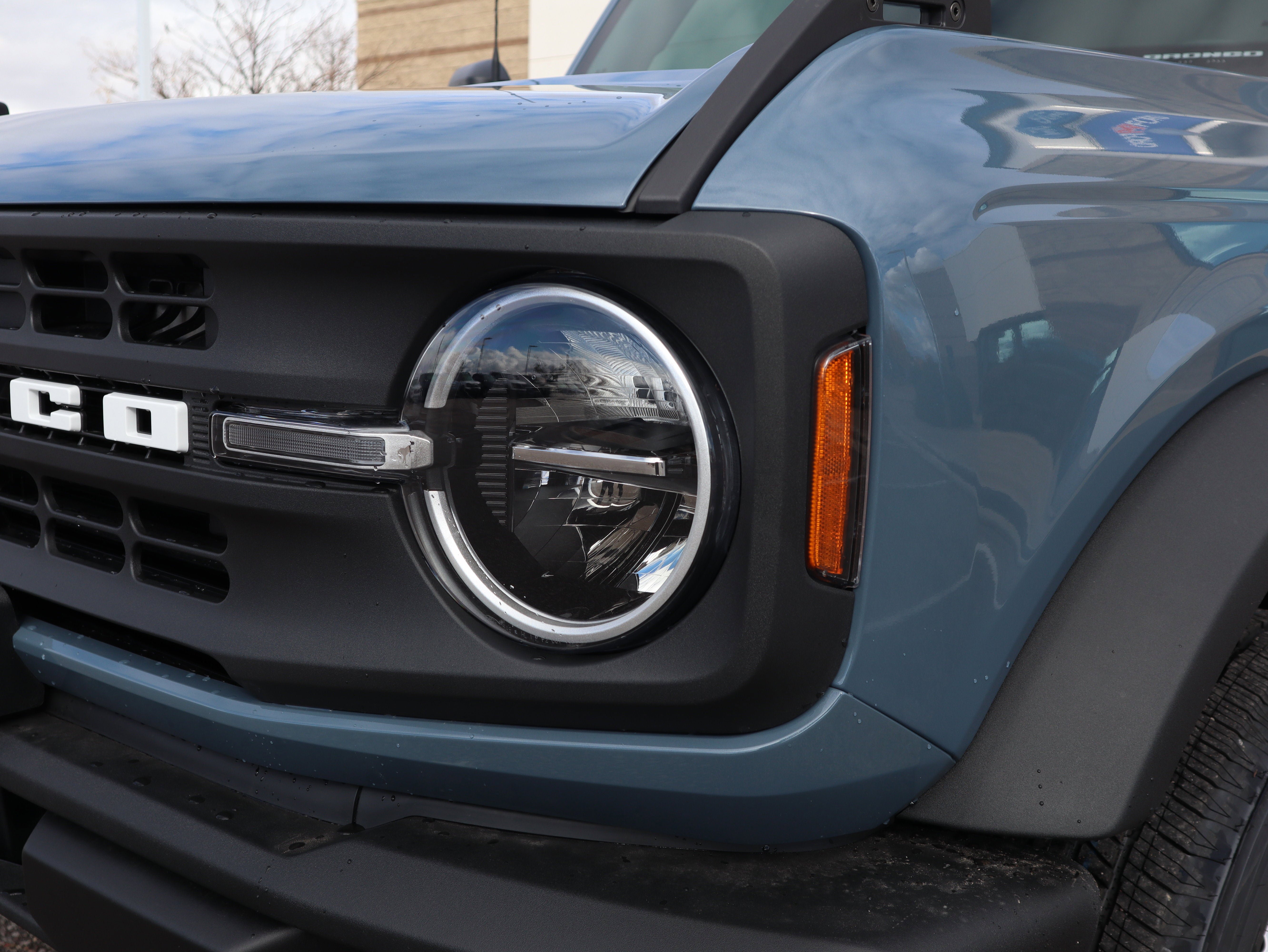 New 2025 Ford Bronco 4-Door AWD/4WD image 14