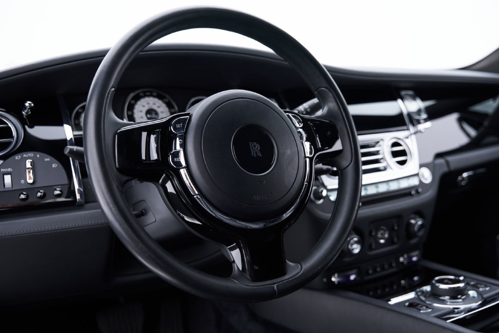 Used 2015 Rolls-Royce Wraith RWD image 45