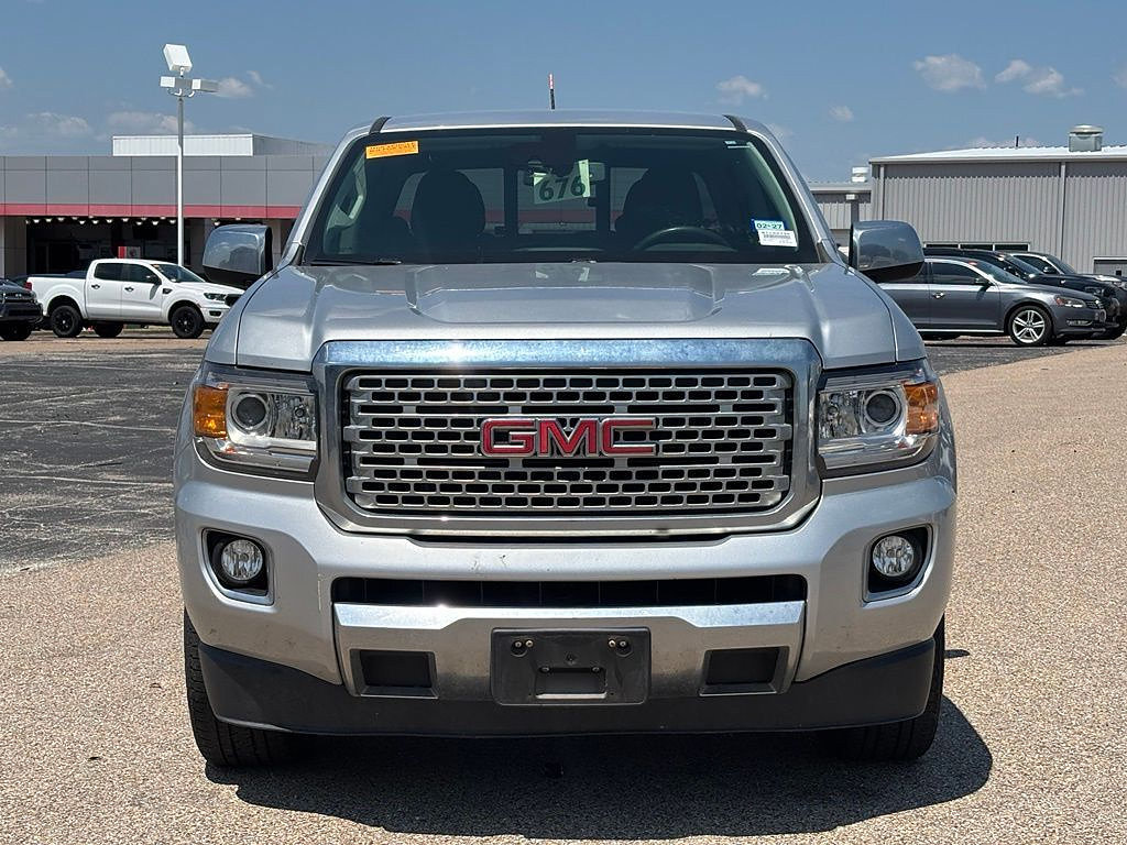 Used 2018 GMC Canyon Denali RWD image 3