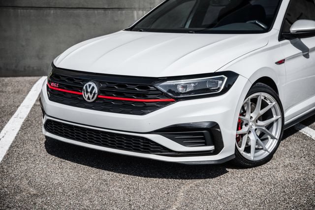Used 2020 Volkswagen Jetta GLI FWD image 24