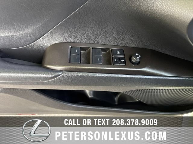 Used 2023 Toyota Camry SE FWD image 19