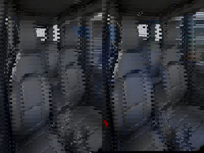 New 2025 Ford Bronco Outer Banks w/ Black Appearance Package image 10