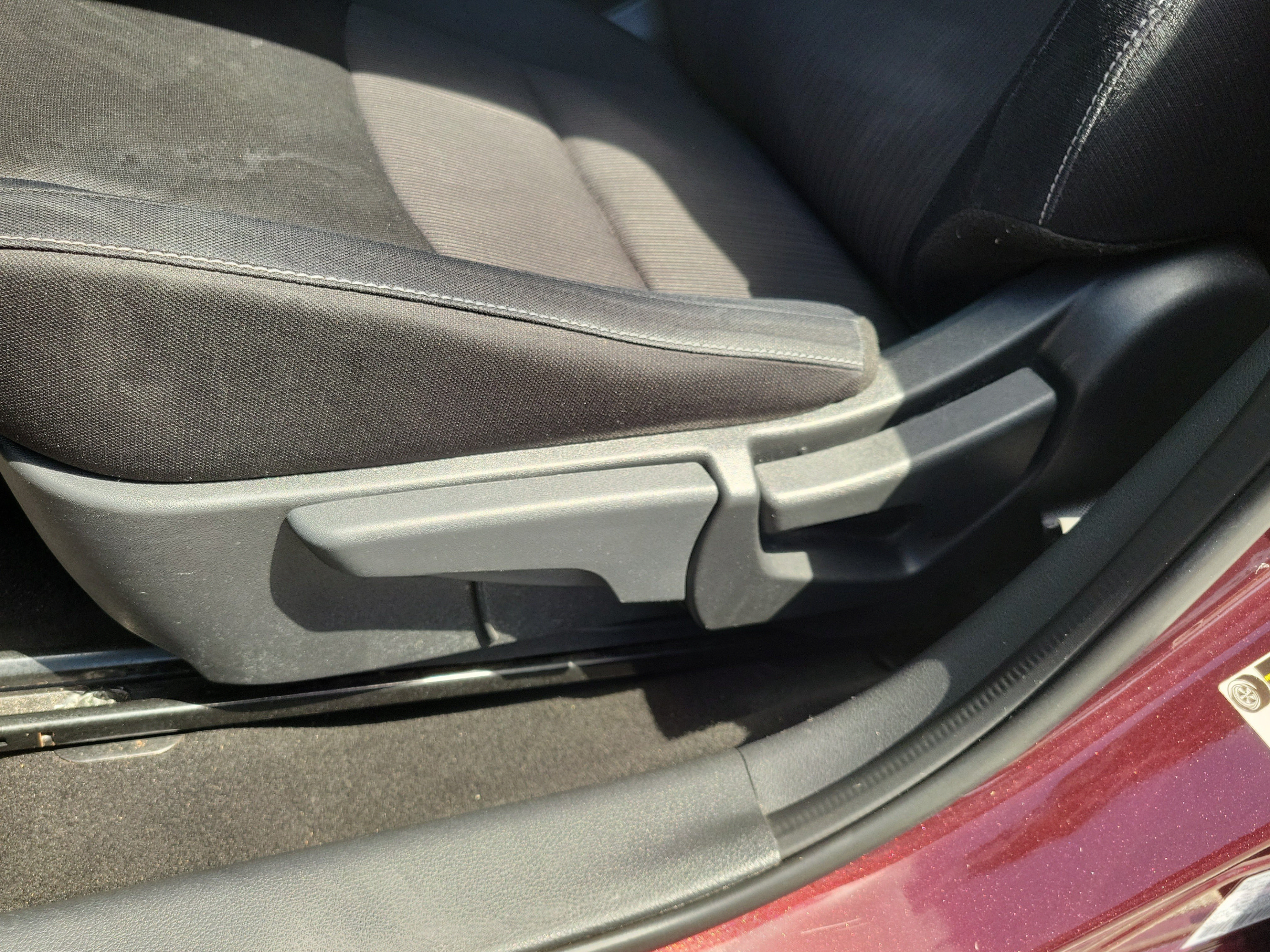 Used 2020 Nissan Sentra SV w/ Electronics Package FWD image 18