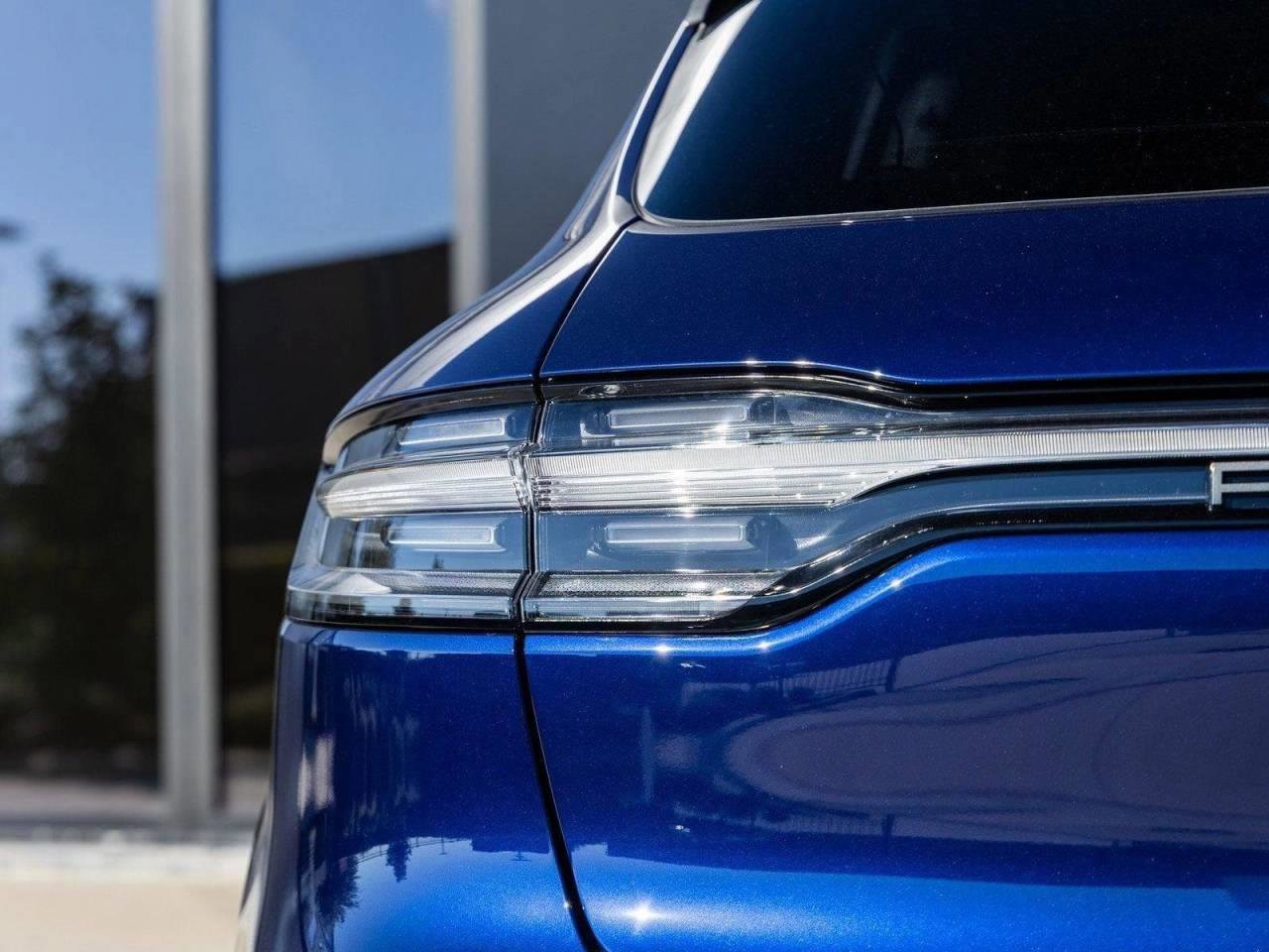 New 2026 Porsche Macan Turbo image 62