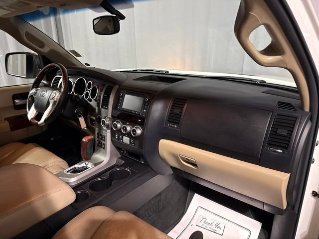 Used 2015 Toyota Sequoia Platinum AWD/4WD image 39