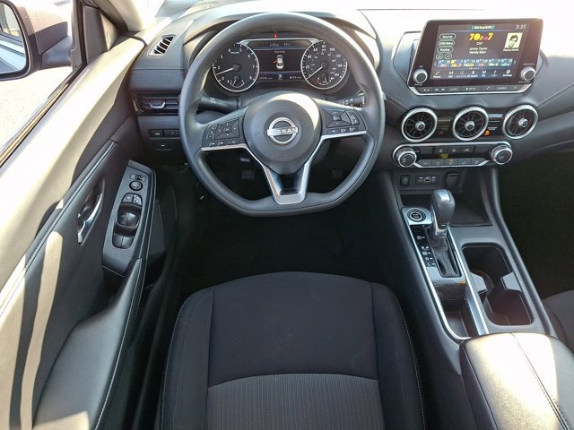 Used 2024 Nissan Sentra SV image 11