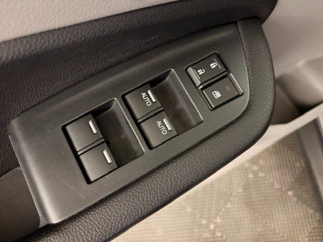 Used 2022 Honda Pilot Elite image 7