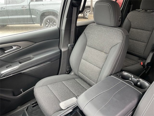 New 2026 Chevrolet Traverse LT w/ Driver Confidence Package image 24