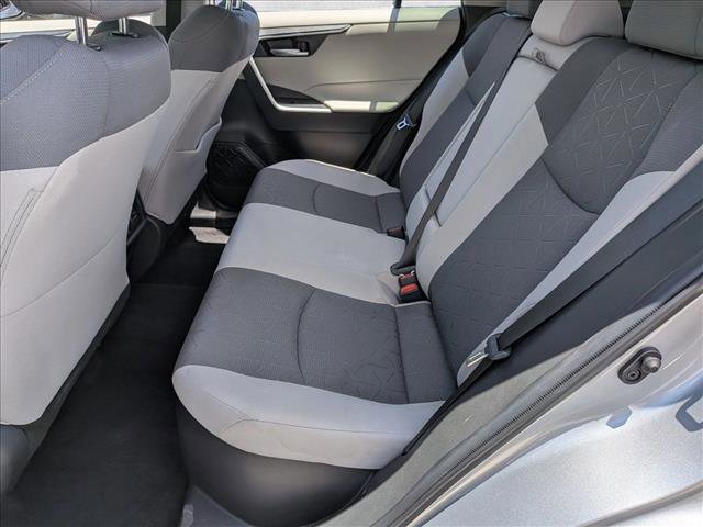 Used 2024 Toyota RAV4 XLE AWD/4WD image 18