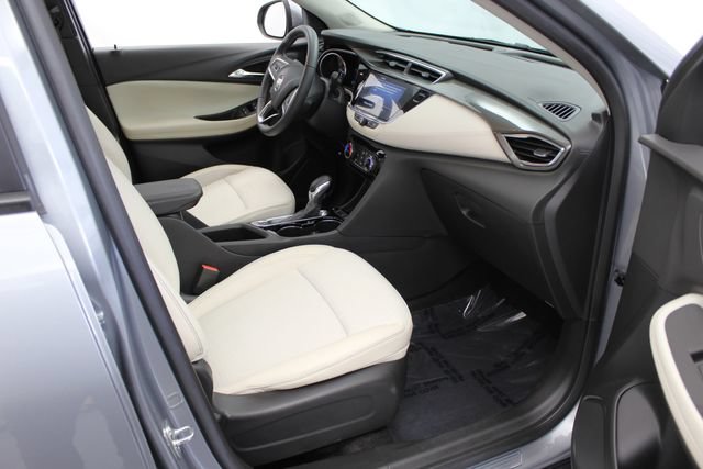 Used 2023 Buick Encore GX Preferred w/ Cold Weather Comfort Package FWD image 20