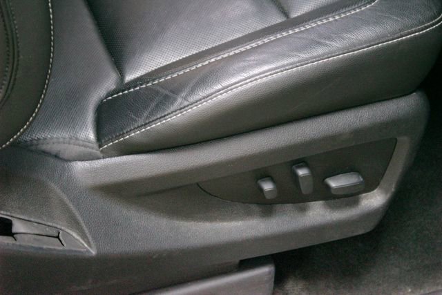 Used 2018 Chevrolet Tahoe Premier AWD/4WD image 10