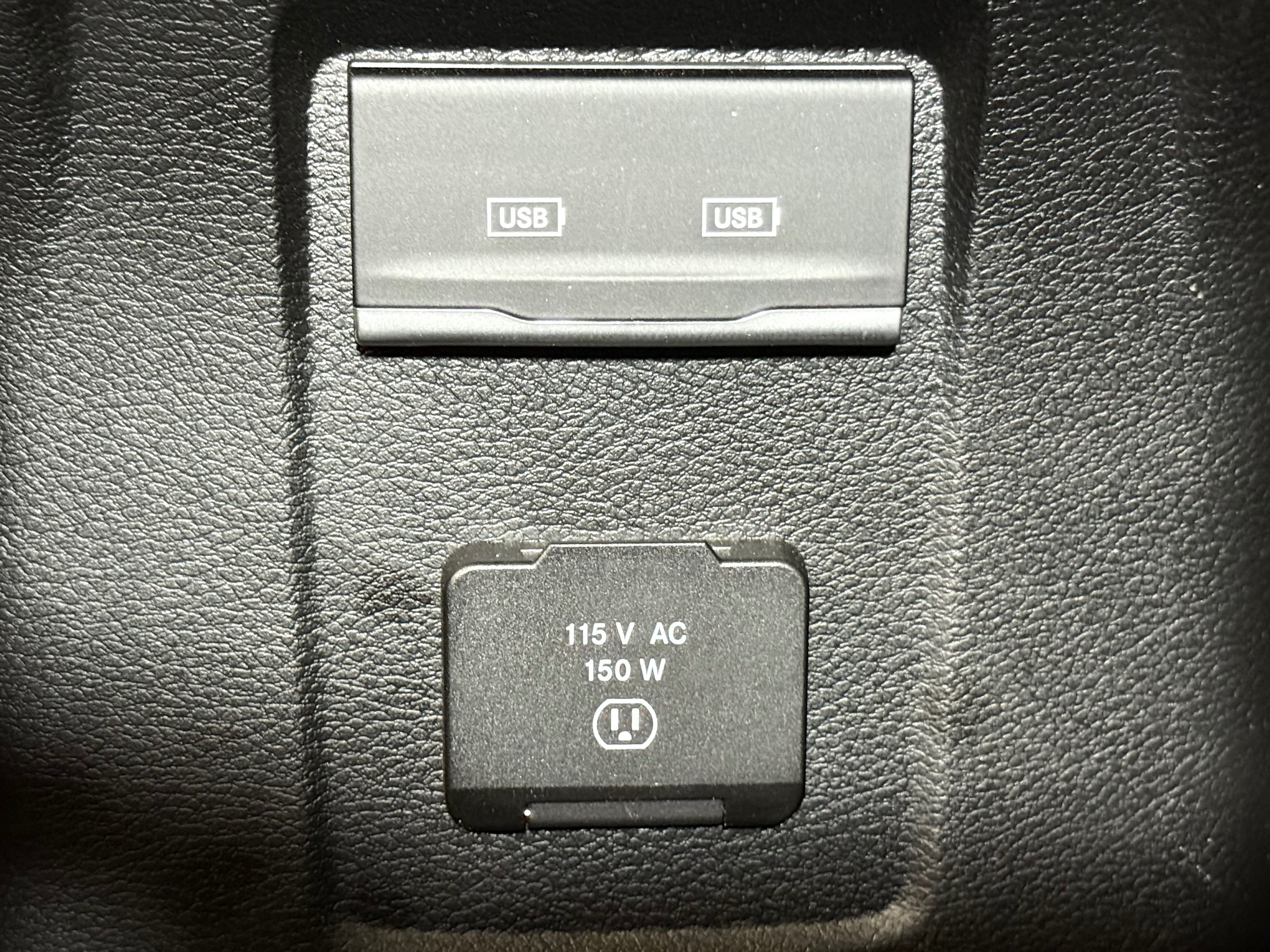 Certified 2025 Jeep Wrangler Unlimited Rubicon AWD/4WD image 37