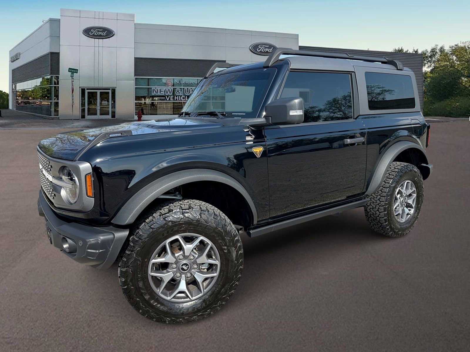 Used 2023 Ford Bronco Badlands AWD/4WD image 1