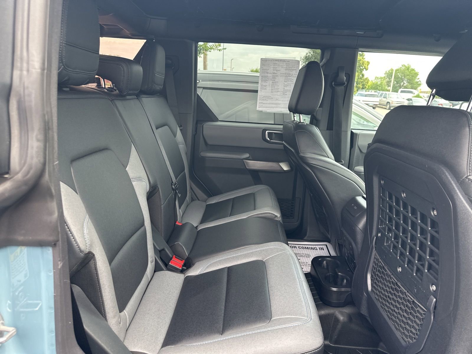 Used 2022 Ford Bronco Black Diamond image 39