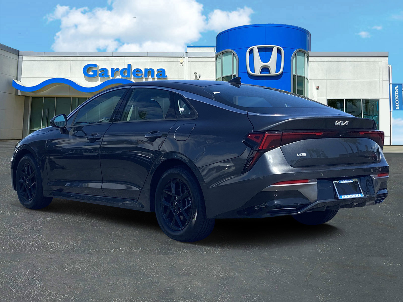 Used 2025 Kia K5 LXS FWD image 4
