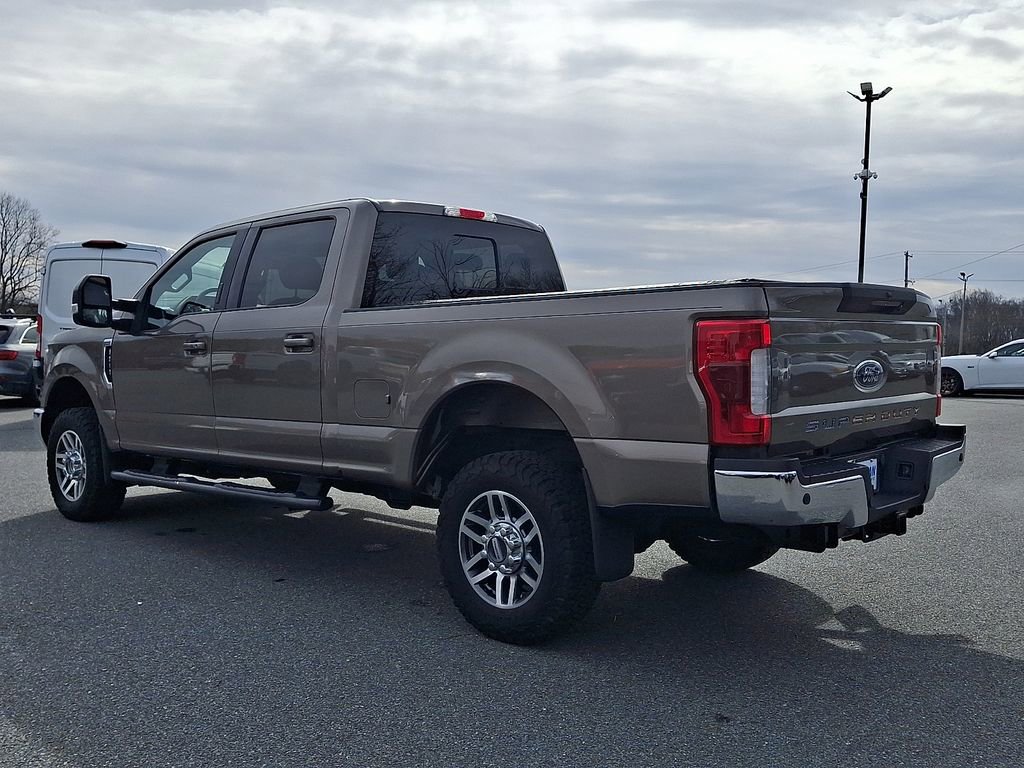 Used 2019 Ford F250 Lariat w/ Lariat Ultimate Package image 4