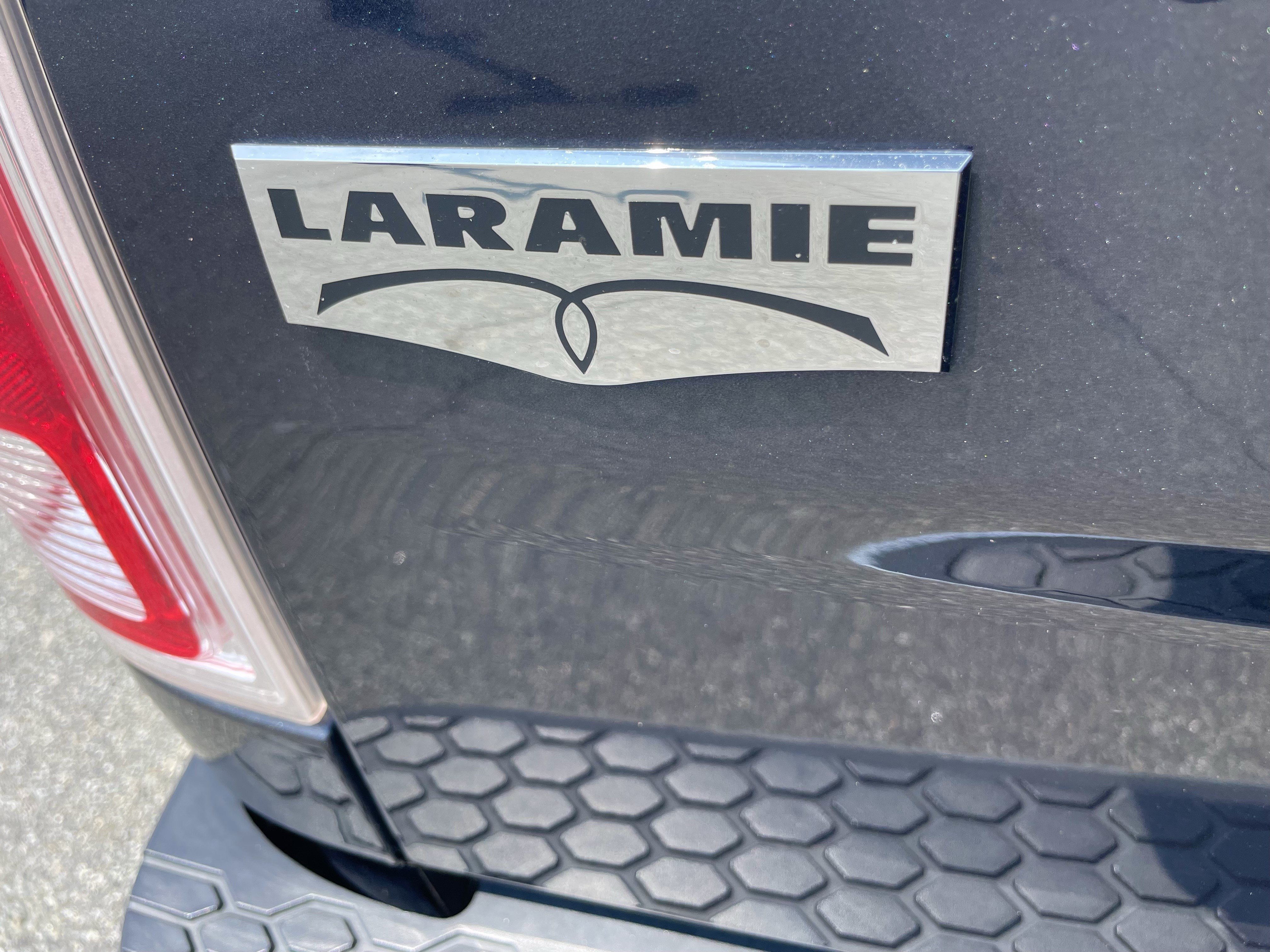 Used 2017 RAM 1500 Laramie w/ Convenience Group AWD/4WD image 39