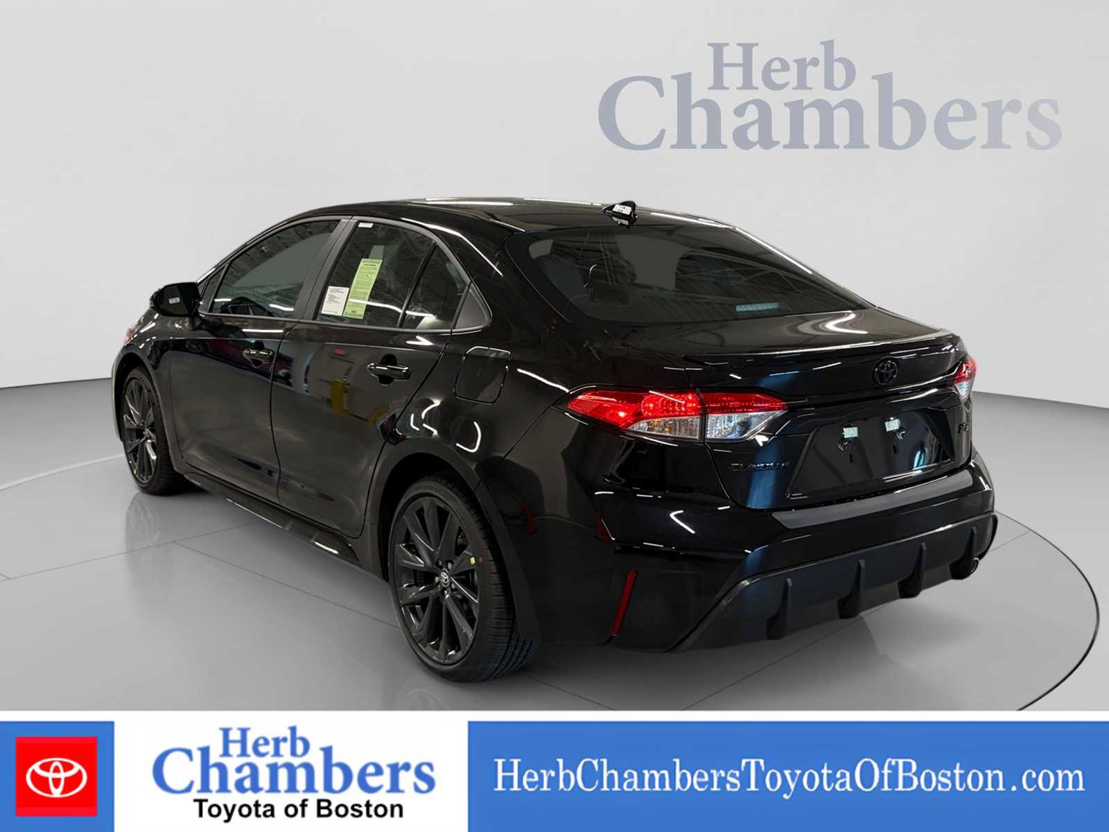 New 2026 Toyota Corolla SE w/ SE Package FWD image 3