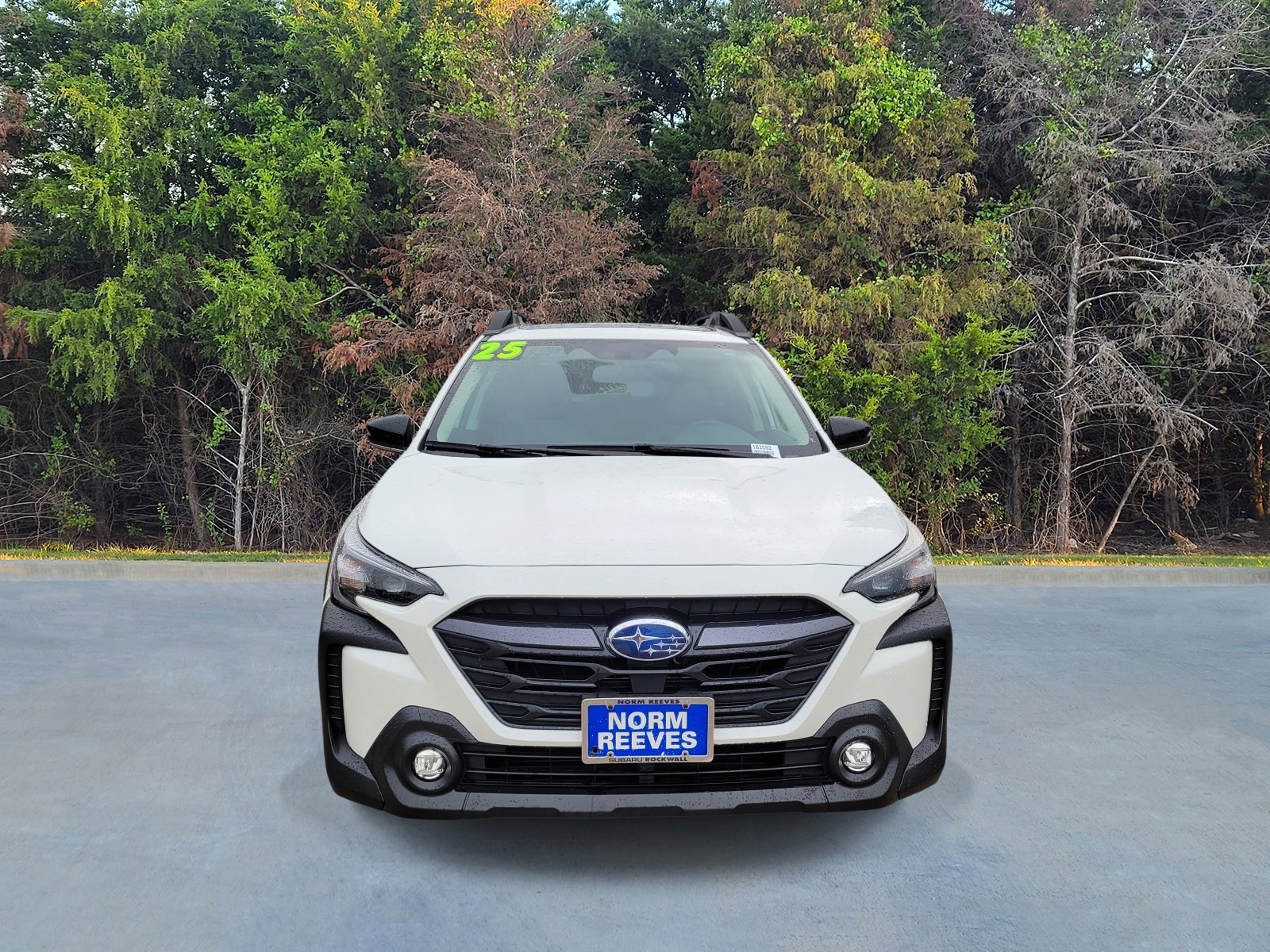 Certified 2025 Subaru Outback Premium image 2