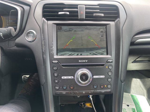 Used 2018 Ford Fusion Titanium FWD image 15