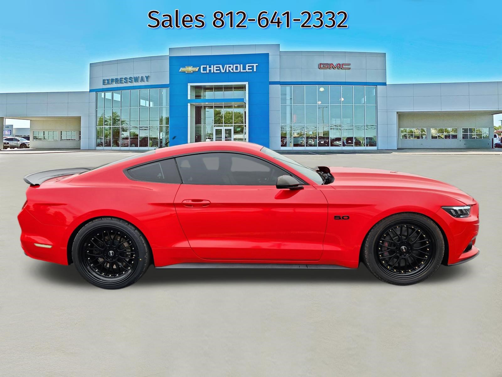 Used 2016 Ford Mustang GT RWD image 8