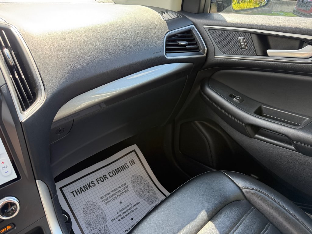 Used 2024 Ford Edge SEL AWD/4WD image 32