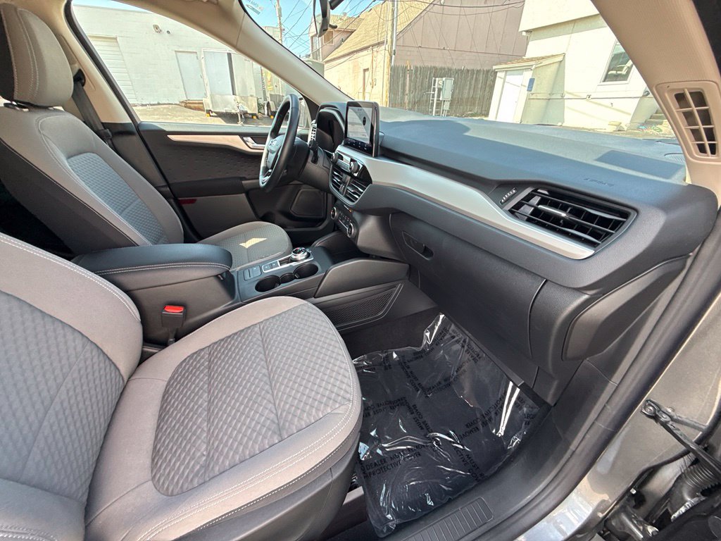 Used 2020 Ford Escape SE Sport FWD image 42