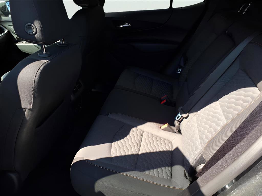 Used 2018 Chevrolet Equinox LT w/ Sun & Infotainment Package image 29