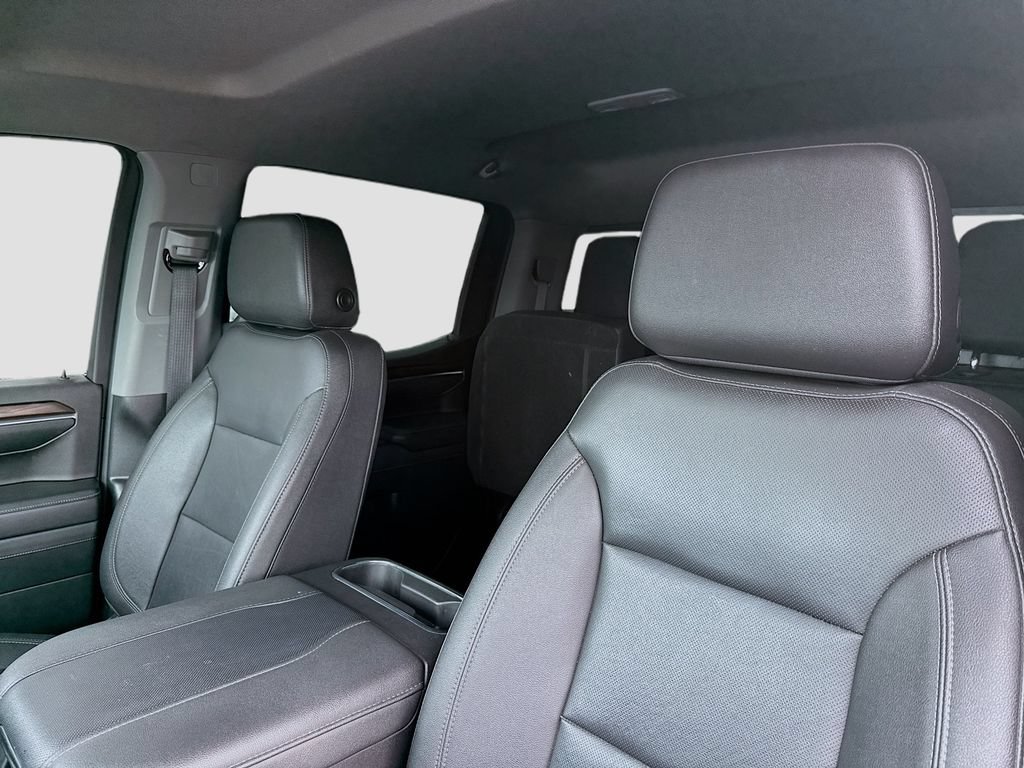 Used 2023 GMC Sierra 1500 SLT AWD/4WD image 13