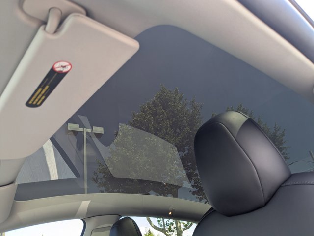 Used 2021 Tesla Model Y Performance image 15